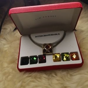Vintage NIP Kim Rogers interchangeable boxed necklace  gold-tone emerald pendant